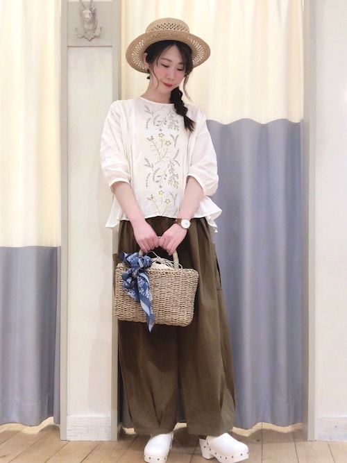 つぼもとまいさんのコーディネート