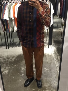 「リラックスパンツ」｜「アイテム（その他シューズ）」を使った、Shintaro Shinagawaさん（メンズ・182cm）の夏コーディネート