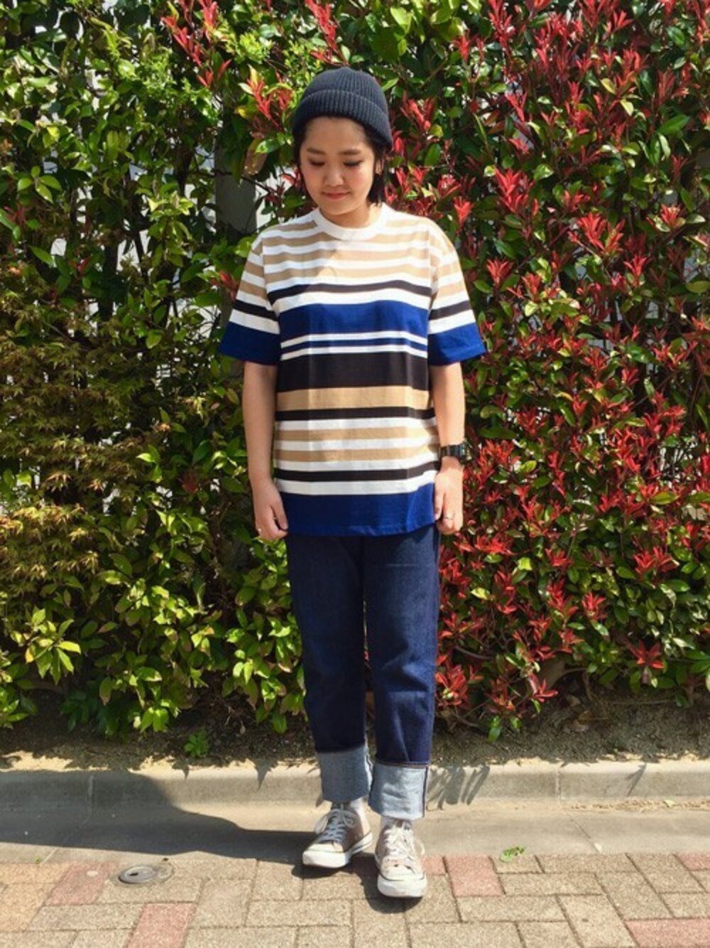 「デニム、ボーダー、ボーイッシュ、ニット帽、Tシャツ、converse、ロールアップ、夏コーデ、Tシャツ×デニム」｜「Design Tshirts Store graniphのアイテム（Tシャツ/カットソー、ホワイト系）」を使った、TAKIZAWAさん（レディース・167cm）の夏コーディネートの1枚目の写真
