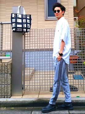 「アイテム（バングル/リストバンド）」を使った、ryo _kumamoto_さん（メンズ・178cm・20代）の春コーディネート