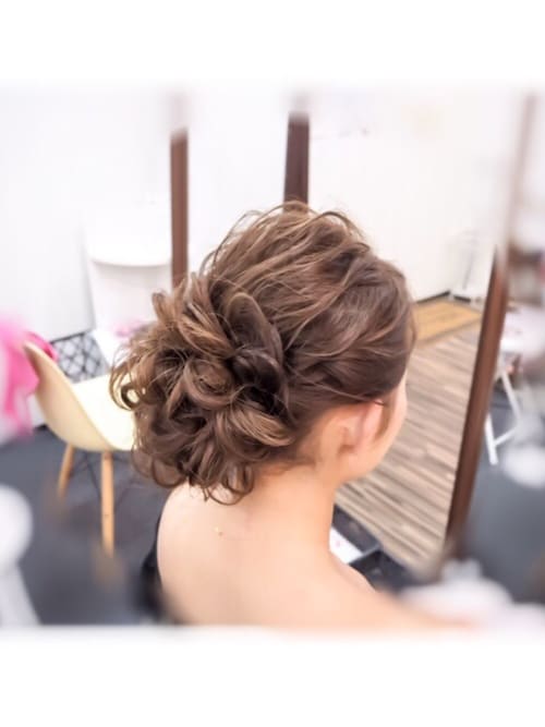 結婚式 服装 ネイビー