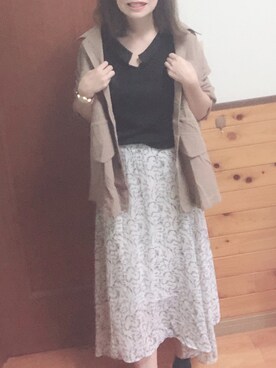「chocomee（チョコミー）のアイテム（タンクトップ）」を使った、てぃえさん（レディース・159cm）の秋コーディネート