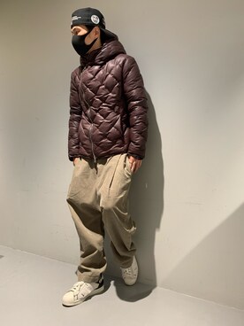 「ISAMU KATAYAMA BACKLASH（イサムカタヤマバックラッシュ）のアイテム（ダウンジャケット/コート）」を使った、akihiro_okadaさん（メンズ・174cm）の秋コーディネート