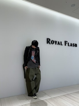 「ISAMU KATAYAMA BACKLASH（イサムカタヤマバックラッシュ）のアイテム（ライダースジャケット）」を使った、akihiro_okadaさん（メンズ・175cm）の秋コーディネート
