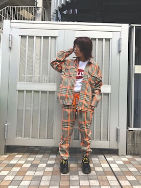 「ハデ色」｜林 萌花さん（レディース・159cm）の春コーディネート