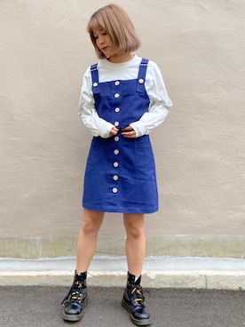 「Dr. Martens（ドクターマーチン）のDr.ﾏｰﾁﾝ　1460　8ホール（ブーツ）」を使った、林 萌花さん（レディース・159cm）の冬コーディネート