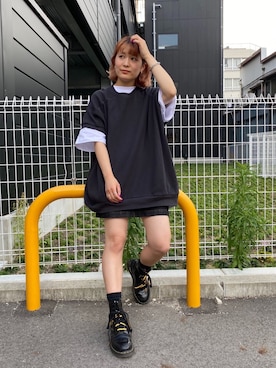 「Dr. Martens（ドクターマーチン）のDr.ﾏｰﾁﾝ　1460　8ホール（ブーツ）」を使った、林 萌花さん（レディース・159cm）の夏コーディネート