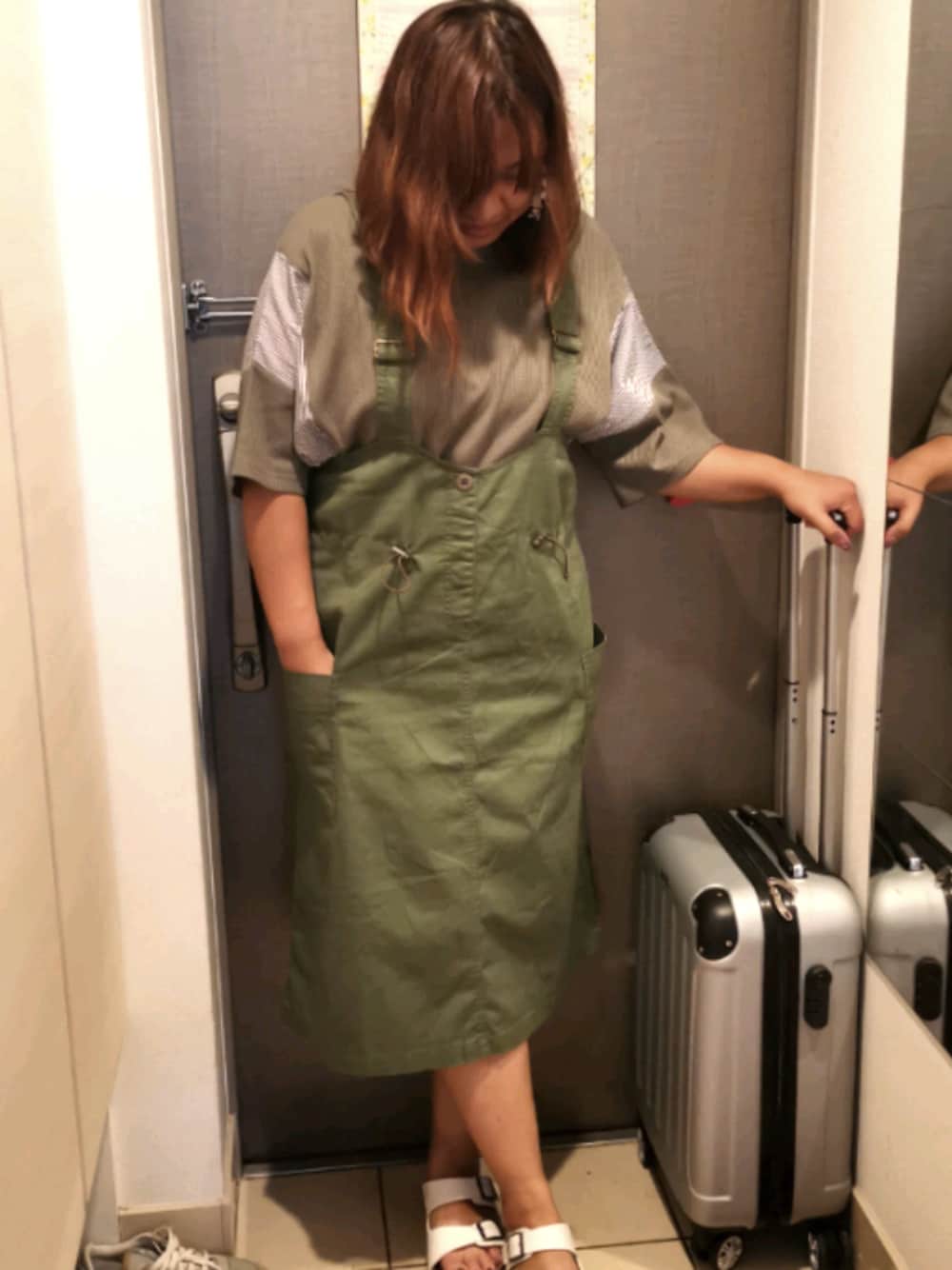 「しまむらのアイテム（スカート、グリーン系）」を使った、mizuki&kiyomiさん（レディース・162cm）の夏コーディネートの1枚目の写真