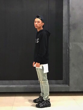 「B-SIDE（ビーサイド）のアイテム」を使った、Louisさん（メンズ・165cm）の冬コーディネート