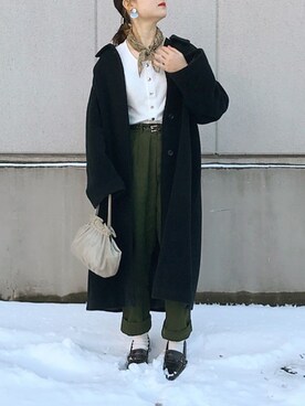 「白トップス」｜momoさん（レディース・158cm・20代）の春コーディネート