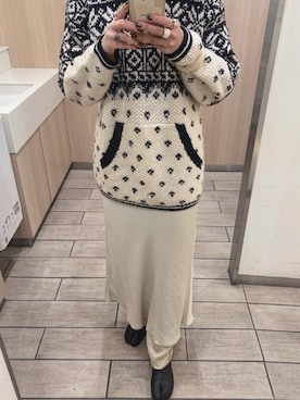 「サテンパンツ」｜「アイテム（スカート）」を使った、momoさん（レディース・158cm）の冬コーディネート