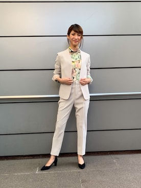 「ナラカミーチェ」｜「アイテム（ノーカラージャケット）」を使った、Hillaryさん（レディース・161cm）の春コーディネート