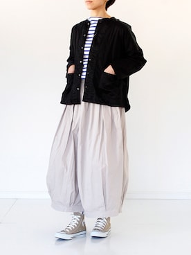 HARVESTYのノーカラージャケットを使った人気ファッション