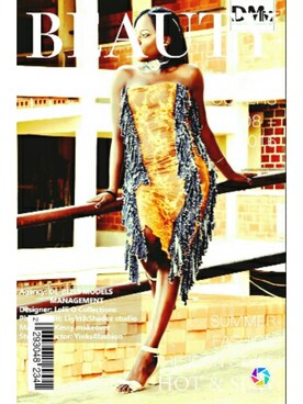 Lolli Ogunさんのコーディネート