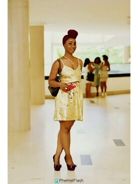 Lolli Ogunさんのコーディネート