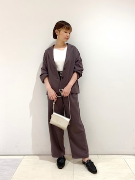 「JEANASIS（ジーナシス）のアイテム（スリッポン）」を使った、ミラさん（レディース・162cm）の秋コーディネート