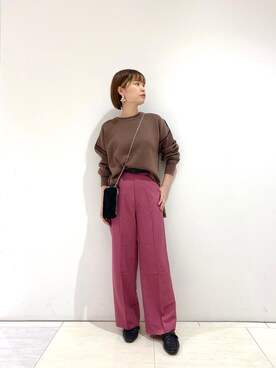 「JEANASIS（ジーナシス）のアイテム（スリッポン）」を使った、ミラさん（レディース・162cm）の秋コーディネート