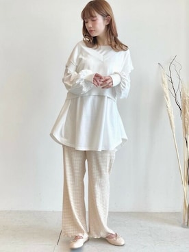 「SLURR（スラ―）のアイテム」を使った、SLURR(スラー)OFFICIALさん（レディース・156cm）の冬コーディネート