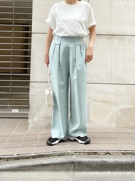 「SLURR（スラ―）のアイテム」を使った、SLURR(スラー)OFFICIALさん（レディース・153cm）の春コーディネート