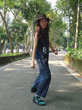 「ALDIES（アールディーズ）のアイテム（オールインワン・サロペット）」を使った、echoalcoholさん（レディース・168cm）の春コーディネート