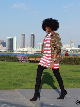 「stripes」｜「アイテム（ジャケット/アウター）」を使った、Tierrah Lasheaさん（レディース・170cm）の春コーディネート