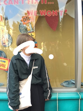 「PUMA（プーマ）のアイテム（ナイロンジャケット）」を使った、shiyoriさん（レディース・162cm）の春コーディネート