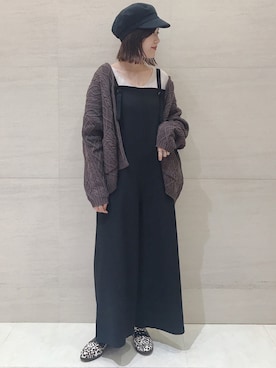「DouDou（ドゥドゥ）のアイテム（サロペット/オーバーオール）」を使った、sakuraさん（レディース・165cm）の秋コーディネート