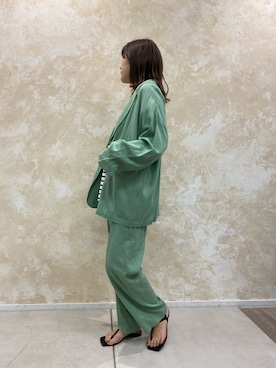 「DouDou（ドゥドゥ）のアイテム（セットアップ）」を使った、sakuraさん（レディース・165cm）の春コーディネート