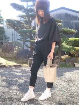 「GU（ジーユー）のアイテム（パンツ、ブラック系）」を使った、utamama210さん（レディース・172cm）の冬コーディネート