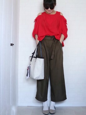 「grandcrossのアイテム（その他パンツ、グリーン系）」を使った、utamama210さん（レディース・172cm）の春コーディネート