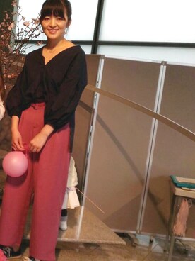 「ベースメントオンラインのアイテム（その他パンツ、ピンク系）」を使った、utamama210さん（レディース・172cm）の春コーディネート