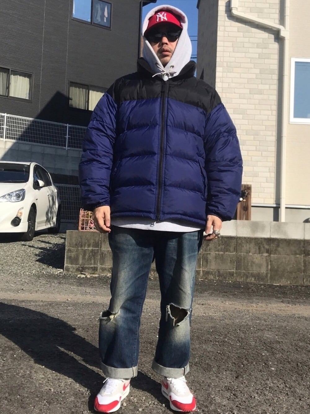 「ダウンジャケット、デニム、oldgap、used、古着屋、冬コーデ、エアマックス」｜「GAPのアイテム（ダウンジャケット/コート、ブルー系）」を使った、MACCHANNさん（メンズ・170cm）の冬コーディネートの1枚目の写真