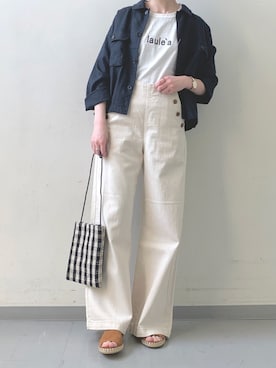 「VERBENAS（ベルベナス）のアイテム」を使った、hollyさん（レディース・160cm）の春コーディネート