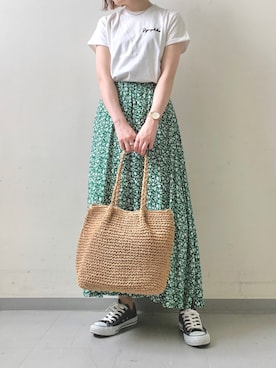 hollyさん（レディース・160cm）の春コーディネート