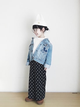 「ドットパンツ」｜「アイテム（デニムジャケット）」を使った、accaさん（キッズ・90cm）の冬コーディネート