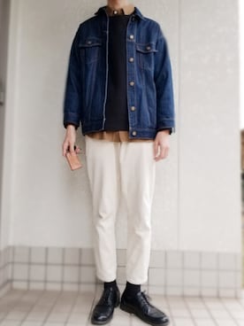 「キャメル」｜「アイテム（デニムジャケット）」を使った、しまひろさん（メンズ・180cm）の春コーディネート