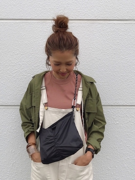 「TODAYFUL（トゥデイフル）のポケットナイロンサコッシュ（ボディバッグ/ウエストポーチ）」を使った、kayoさん（レディース・164cm）の春コーディネート