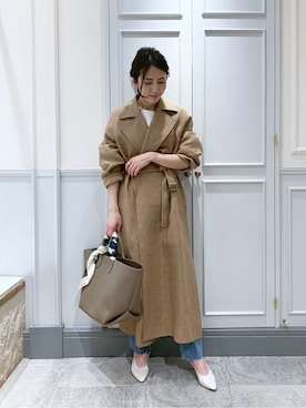 「アイテム（トレンチコート、イエロー系）」を使った、keikoさん（レディース・159cm）の冬コーディネート