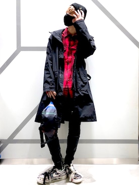 「DIESEL（ディーゼル）のアイテム（トレンチコート）」を使った、Hanedaさん（メンズ・181cm）の秋コーディネート