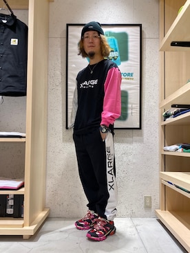 「エクストララージ」｜「アイテム（ニットキャップ/ビーニー）」を使った、小川 礼偉さん（メンズ・169cm）の春コーディネート