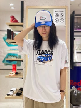 「エクストララージ」｜「アイテム（キャップ）」を使った、小川 礼偉さん（メンズ・170cm）の春コーディネート