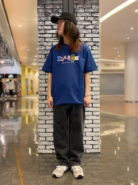 「エクストララージ」｜「アイテム（キャップ）」を使った、小川 礼偉さん（メンズ・170cm）の夏コーディネート