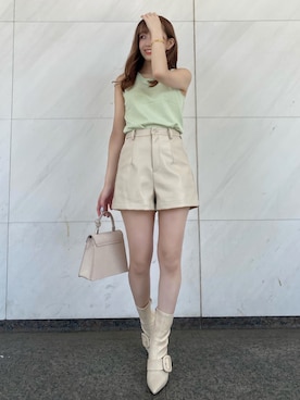 「Darich（ダーリッチ）のフェイクレザーショートパンツ（その他パンツ）」を使った、Darichさん（レディース・160cm）の春コーディネート