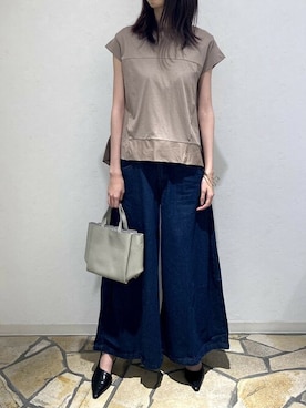 EC STAFFさんのコーディネート