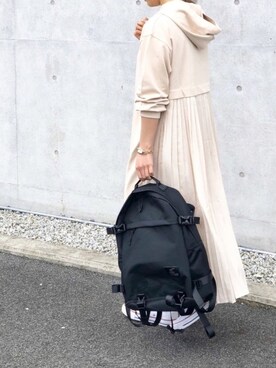 「MAYSON GREY（メイソングレイ）の【socolla】バックプリーツワンピース（ワンピース）」を使った、canさん（レディース・156cm）の春コーディネート