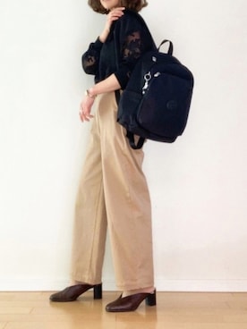 「シースルー」｜「アイテム（チノパンツ）」を使った、canさん（レディース・156cm）の春コーディネート