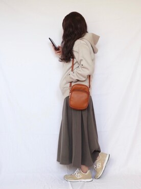 「URBAN RESEARCH Sonny Label（アーバンリサーチサニーレーベル）のポンチルーズパーカー2（Tシャツ/カットソー）」を使った、canさん（レディース・156cm）の冬コーディネート