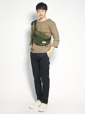 「JOURNAL STANDARD（ジャーナルスタンダード）のウエポンストレッチスリムテーパードパンツ#（その他パンツ）」を使った、togiさん（メンズ・170cm）の秋コーディネート