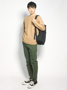 「カーキパンツ」｜togiさん（メンズ・170cm）の秋コーディネート