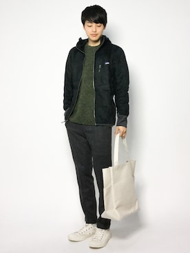「クルーネックニット」｜「アイテム（その他アウター）」を使った、togiさん（メンズ・170cm）の冬コーディネート